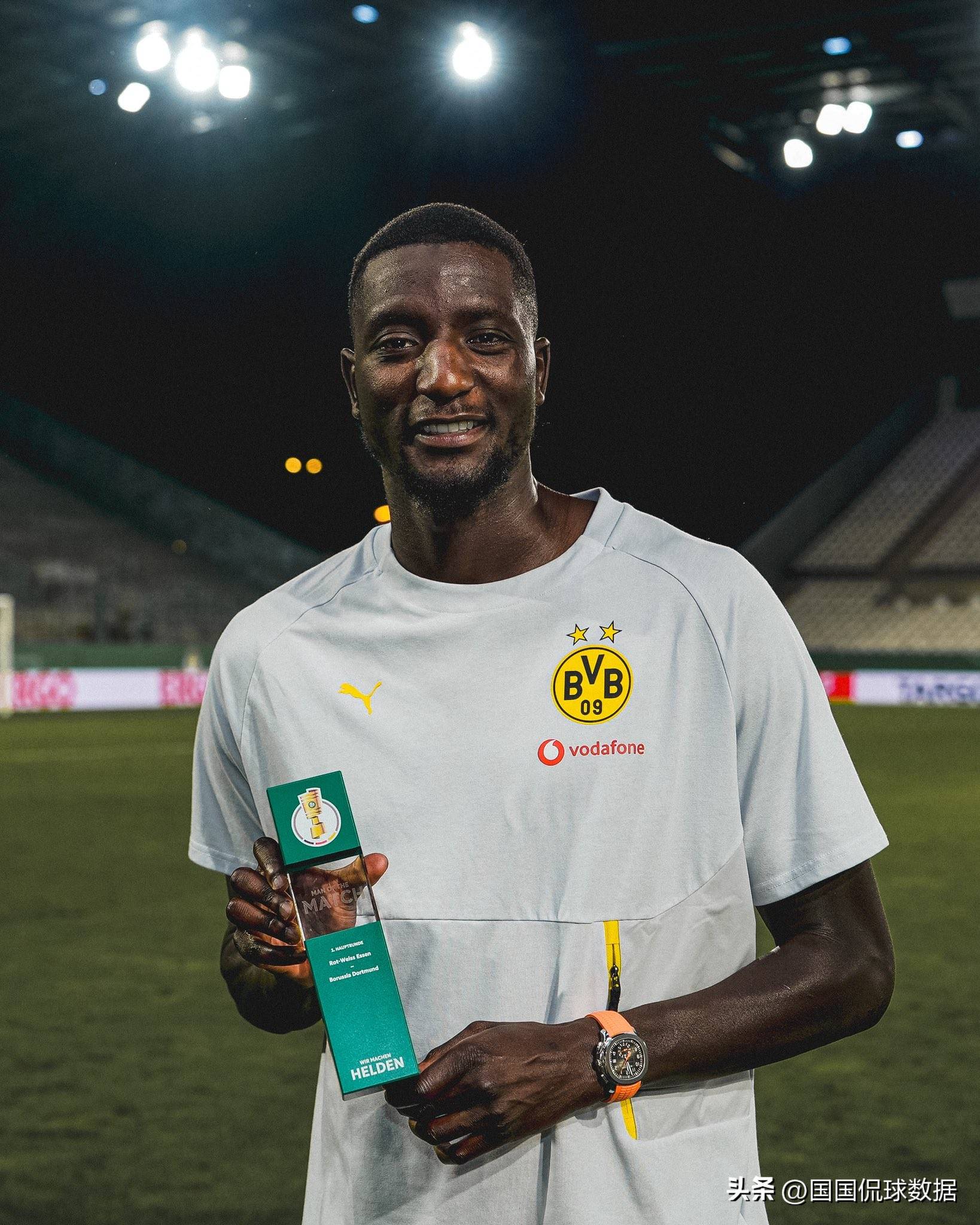 冲四连!德甲:圣保利对阵多特蒙德,圣保利主场之利能否爆冷多特?