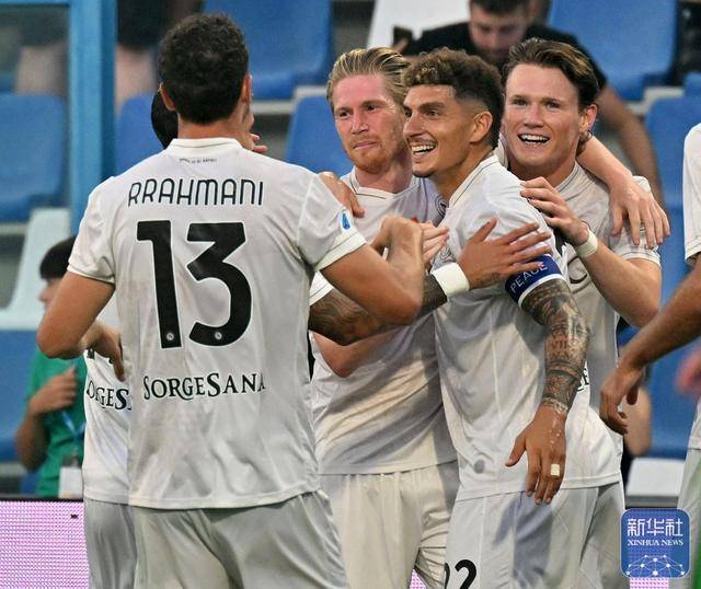 足球丨意甲:那不勒斯胜萨索洛