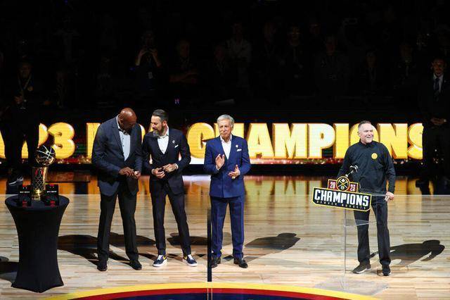 丹佛掘金的完美夏天