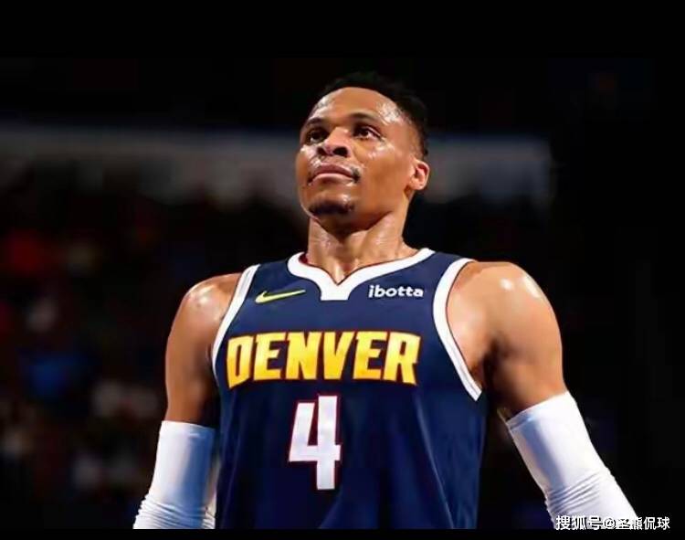 火箭队1年120万报价威少，威少炮轰火箭队不尊重他