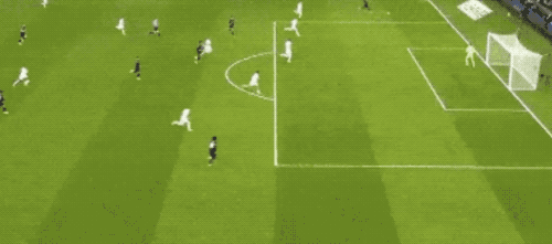 豪门悲喜夜:利物浦0-3出局7场6负 阿森纳2-0迎8连胜 曼城3-1逆转