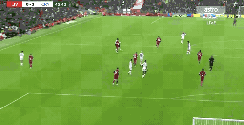 豪门悲喜夜:利物浦0-3出局7场6负 阿森纳2-0迎8连胜 曼城3-1逆转